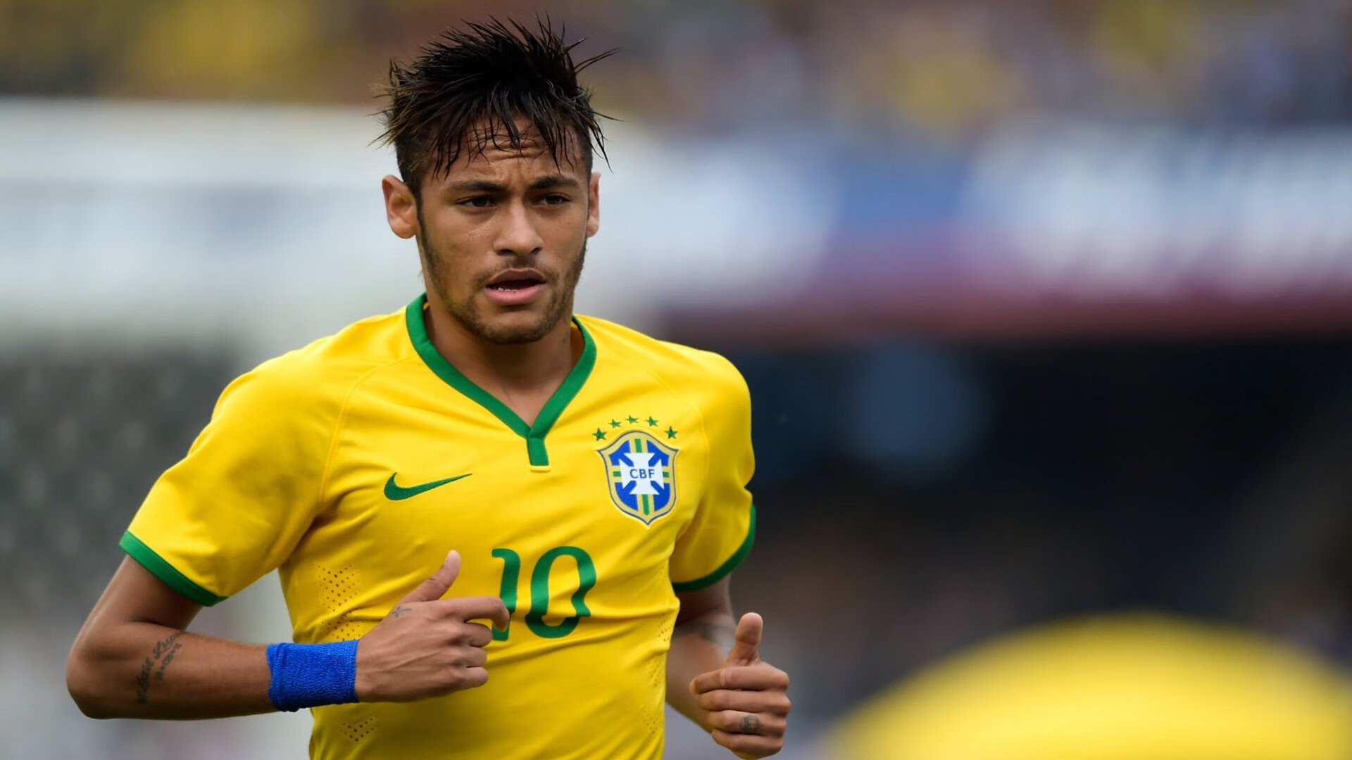 “西甲明星掌控全场，带领球队持续追赶”，西甲明星球员